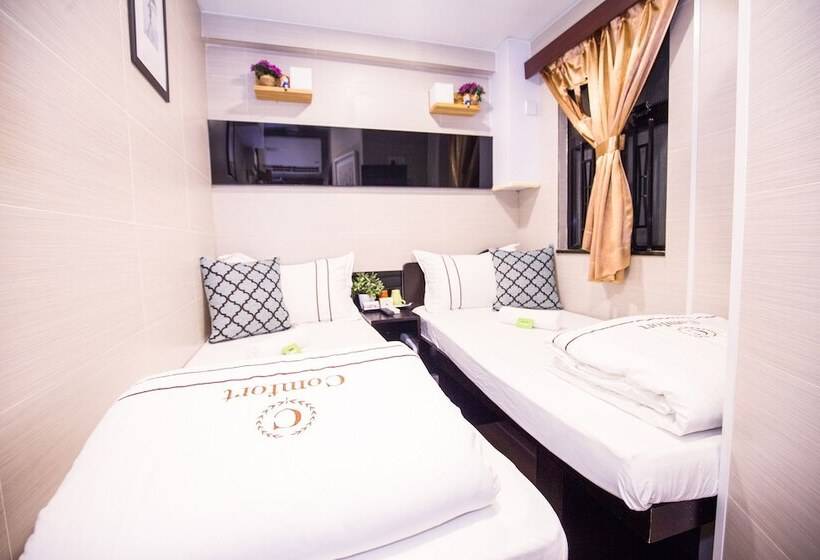 اتاق استاندارد, Hostel Tst