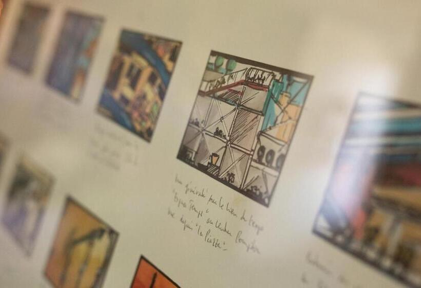 발코니 디럭스 룸, Le Monde De Charlie