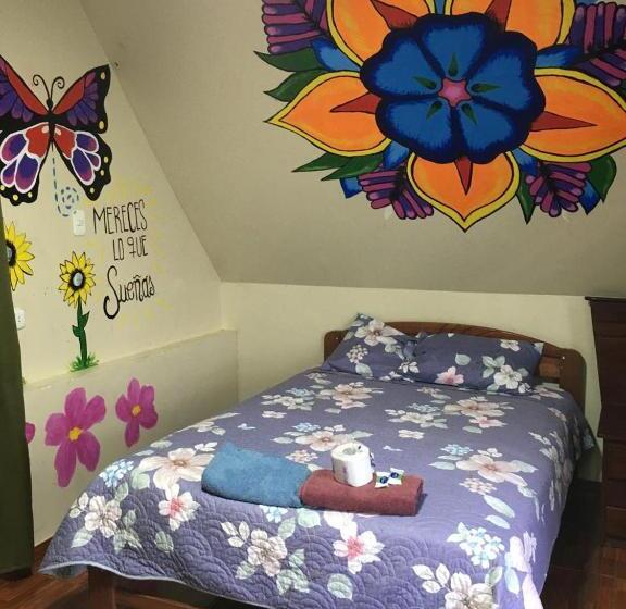 بانگلوی استاندارد, Madera Verde Ecolodge