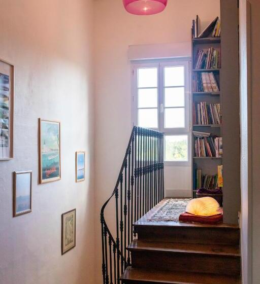 패밀리 룸 공용 욕실, Le Jardin De Gassiot