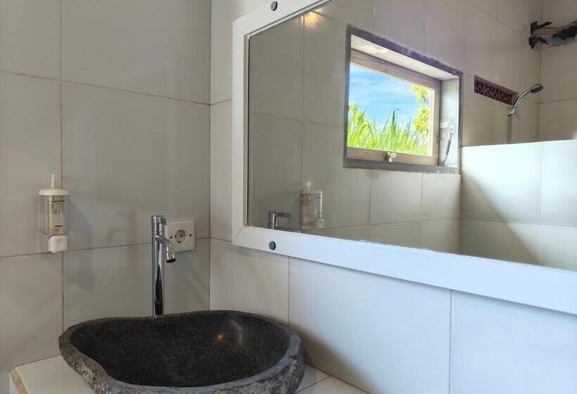 اتاق لوکس, Alam Cottage Uluwatu