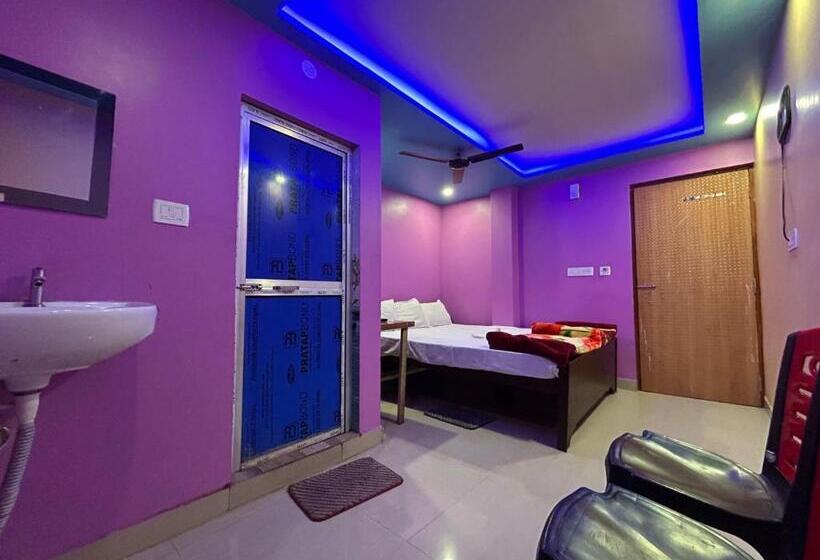 اتاق لوکس, New Nayantara Lodge