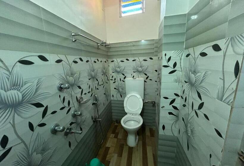 Номер Deluxe, New Nayantara Lodge