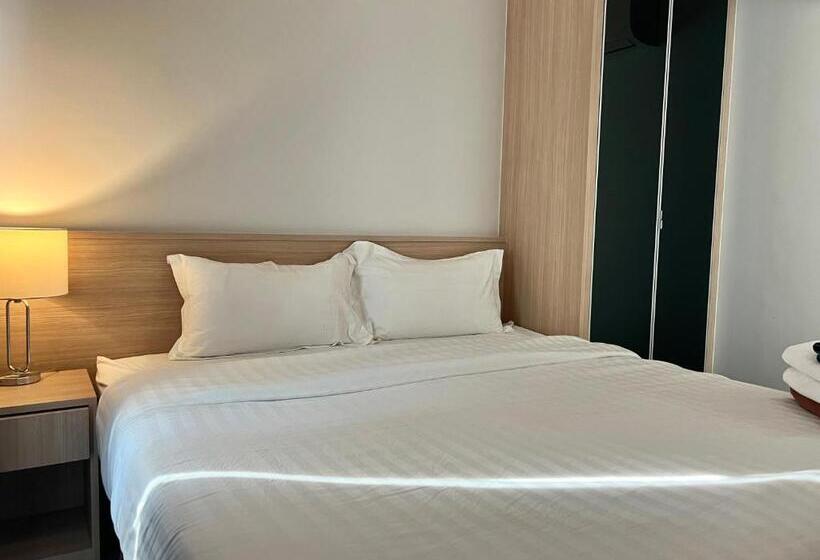 Apartament 1 Dormitor, 一卧现代迷人公寓@kata Beach, 步行5分钟