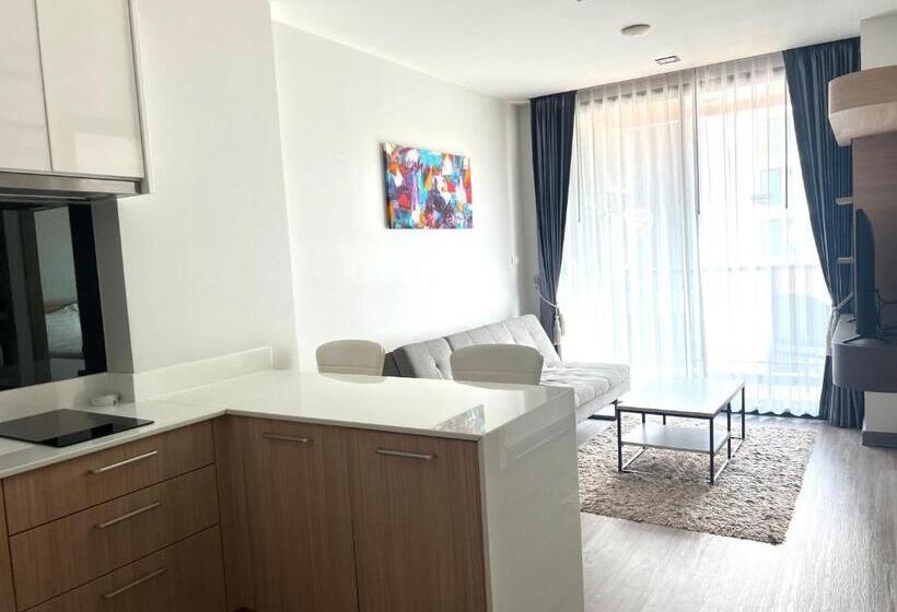 Apartament 1 Dormitor, 一卧现代迷人公寓@kata Beach, 步行5分钟