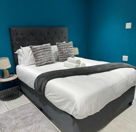 Номер Стандарт, Entindini Guest House