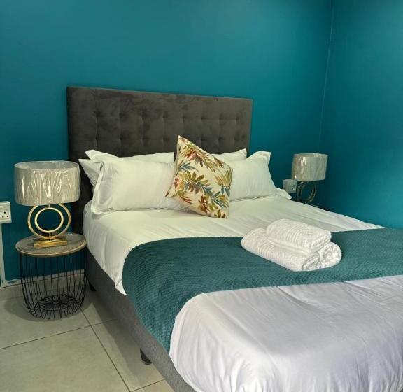 Номер Стандарт, Entindini Guest House