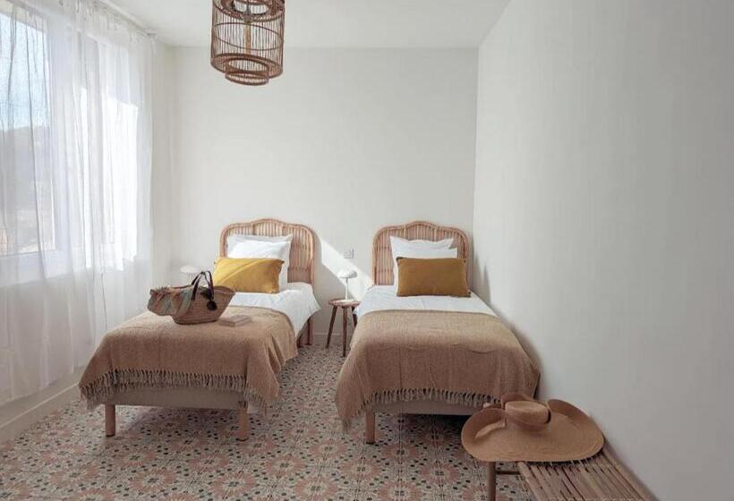 غرفة قياسية ذات إطلالة, Le Couvent Des Ecrevisses