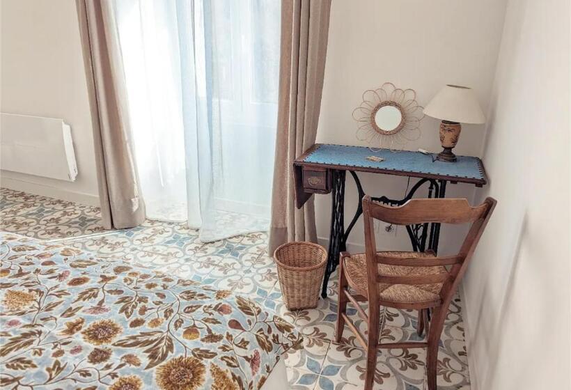 חדר דלוקס עם מרפסת, Le Couvent Des Ecrevisses