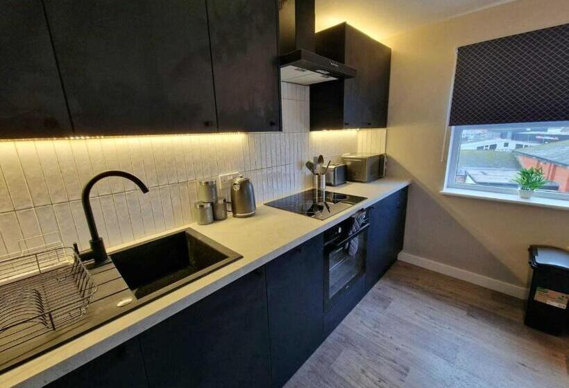 اتاق استاندارد با سرویس بهداشتی مشترک, Vere Apartments