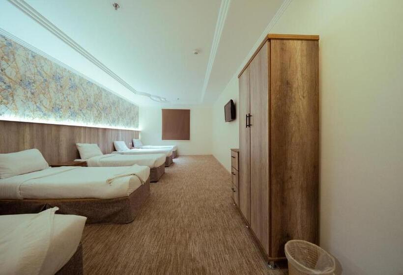 Семейный Номер Deluxe, Al Khulafaa 5 Hotel By Tera