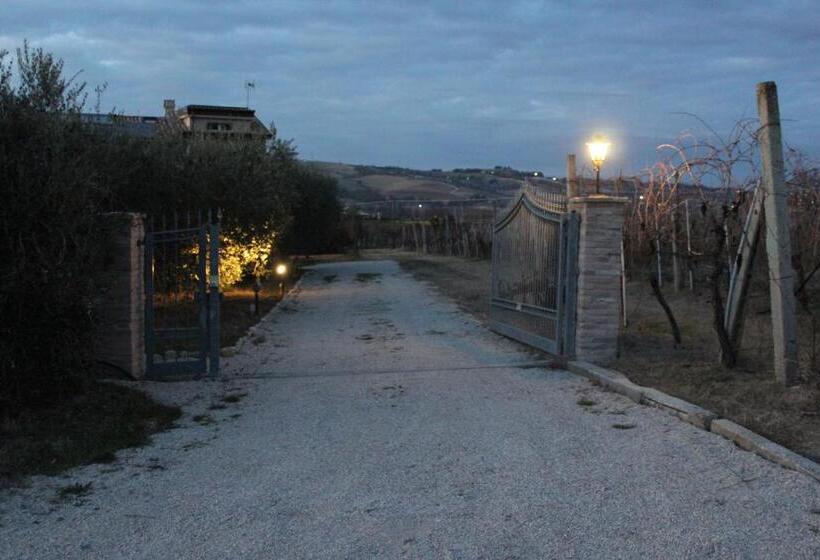 منزل غرفة نوم واحدة, La Casa Nell Orto