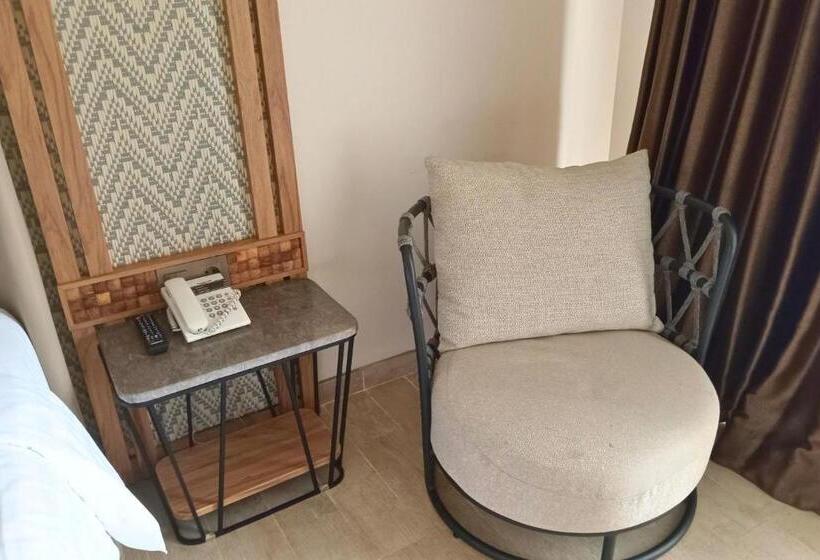 Номер Superior Кровать Кинг, Arjuna Suite And Apartment Sea View Ne45
