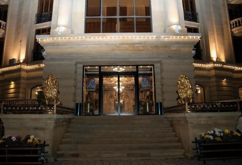 غرفة ديلوكس ثلاثية, Bey Palace