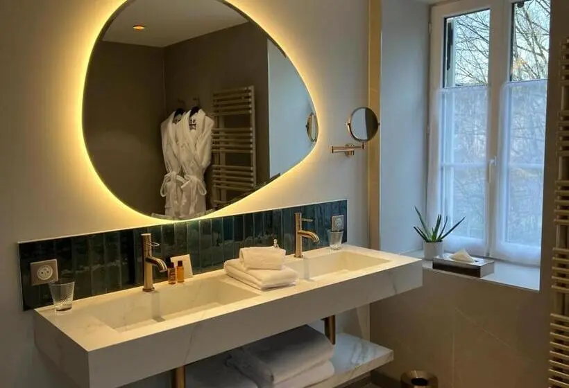 Sviitti Jokinäkymä, Le Clos Alice
