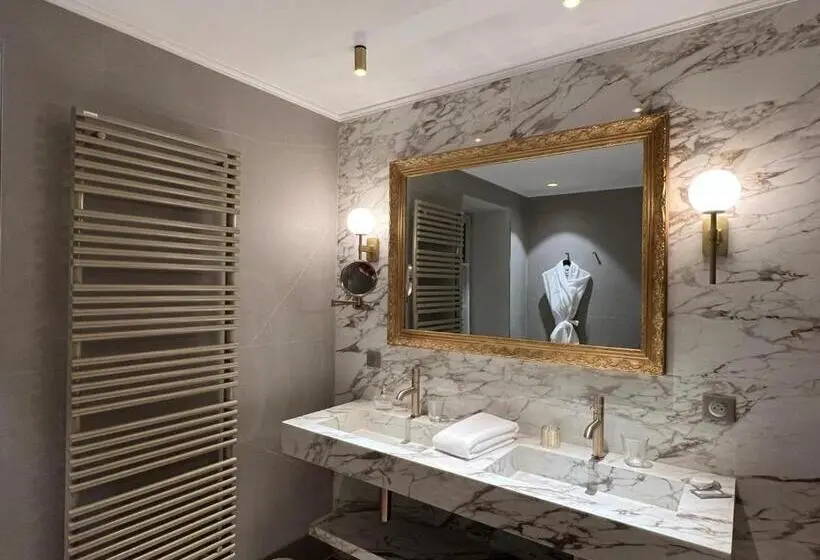 Sviitti Jokinäkymä, Le Clos Alice
