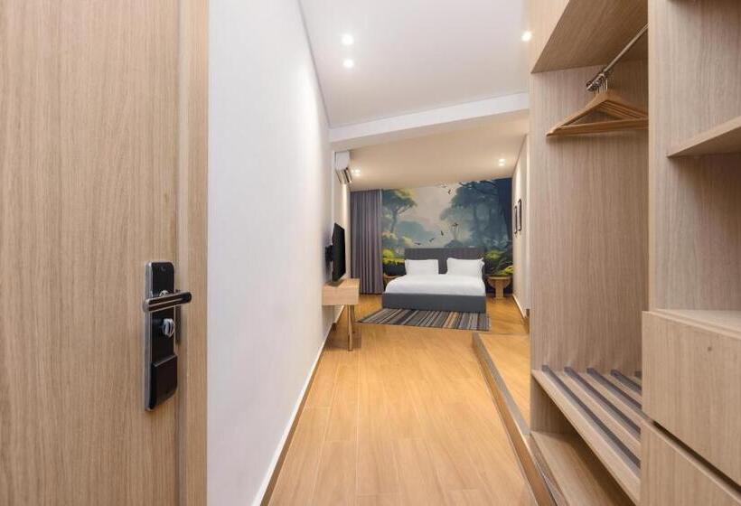 اتاق لوکس, Tree House Boutique