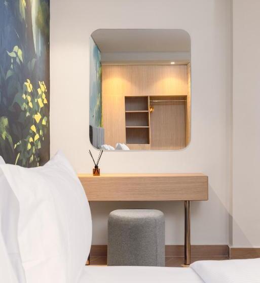 سوئیت پرزیدنت, Tree House Boutique