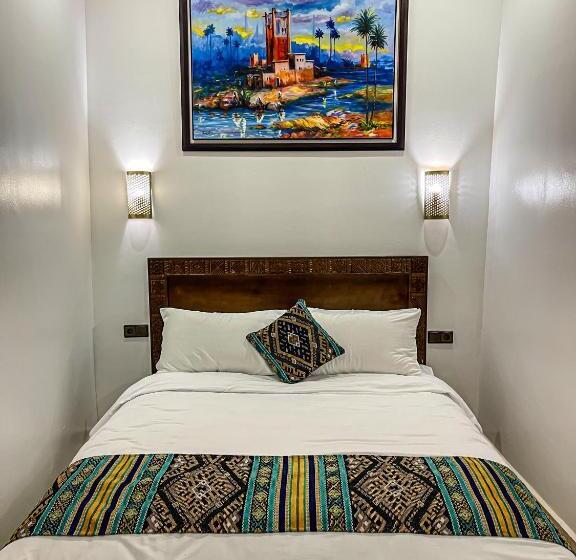 اتاق لوکس با تخت بزرگ, Riad El Wazzania