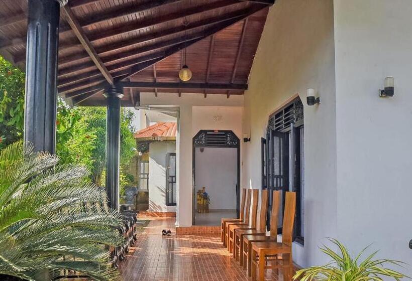 스탠다드 발코니 룸, Bonjour Villa