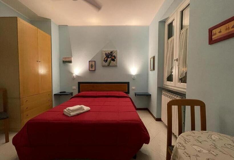 اتاق استاندارد با چشم‌انداز باغ, Lattrazionedelgeco