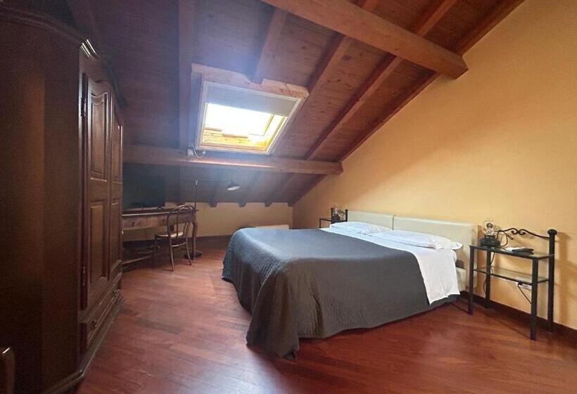 اتاق استاندارد با بالکن, Ramo Fiorito