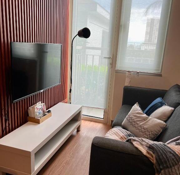 Appartement met 1 Slaapkamer en Balkon, Condo In Pasay