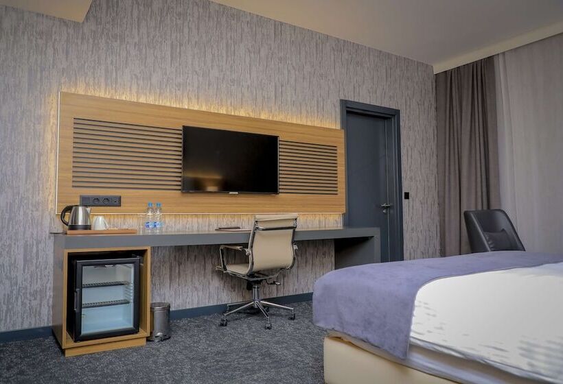 اتاق اجرایی, Best Western Premier Dj