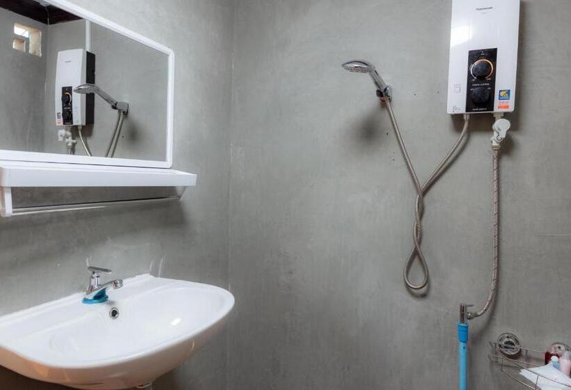 חדר סטנדרט עם מיטת קינג, Onjira Resort