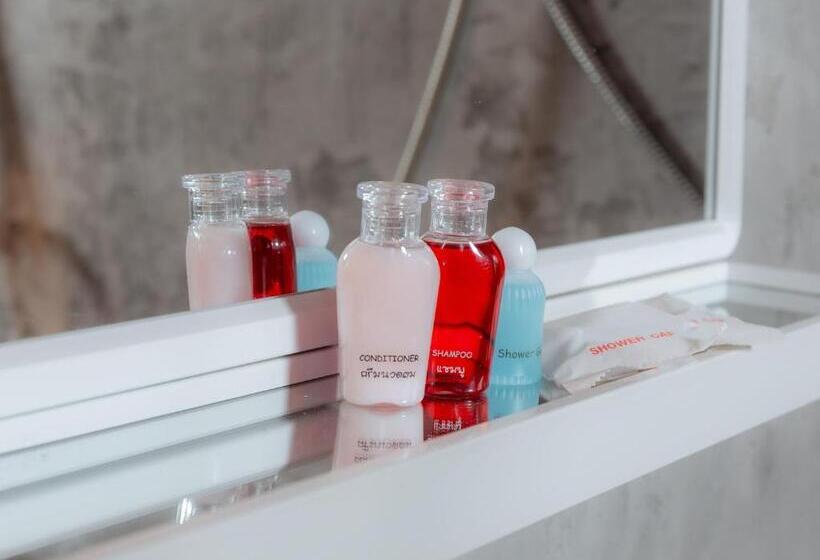 חדר סטנדרט לשלושה, Onjira Resort