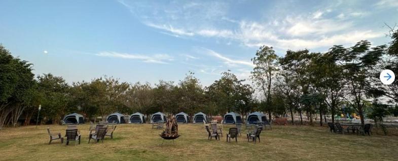 Standard Tent, Trance Veechika