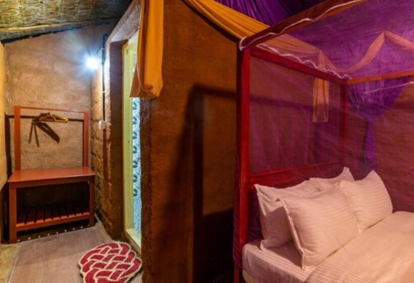 スタンダードルーム, Budgies Cottage