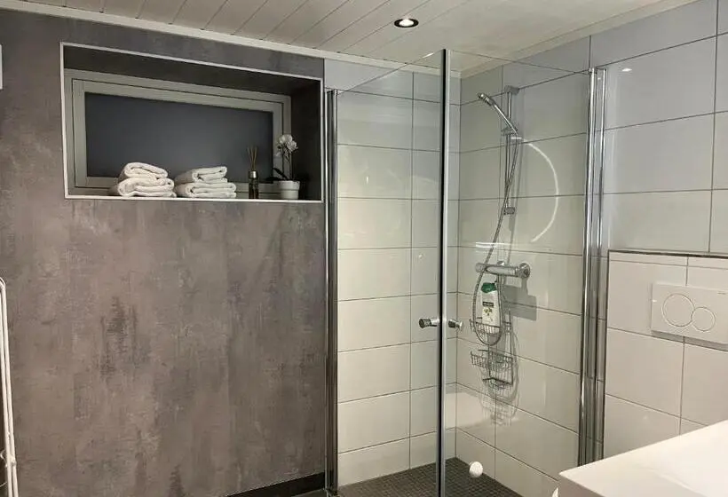 スタンダードスタジオ, Cozy Basement Apartment In Orkanger