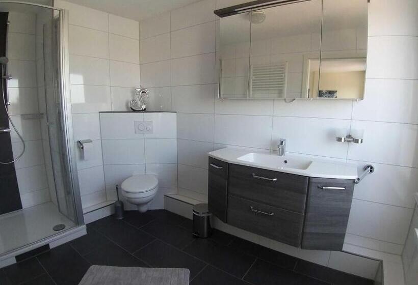 디럭스 룸, Pension Restaurant Zur Brücke