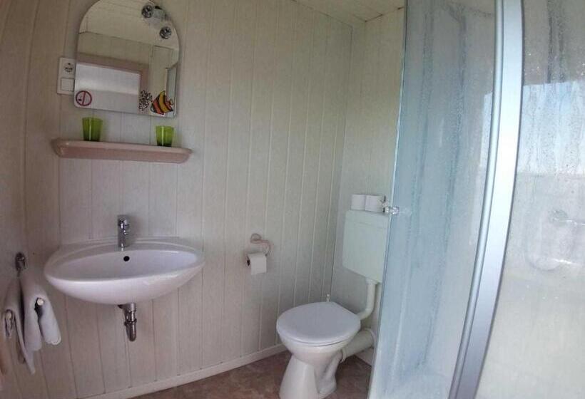 디럭스 룸, Pension Restaurant Zur Brücke