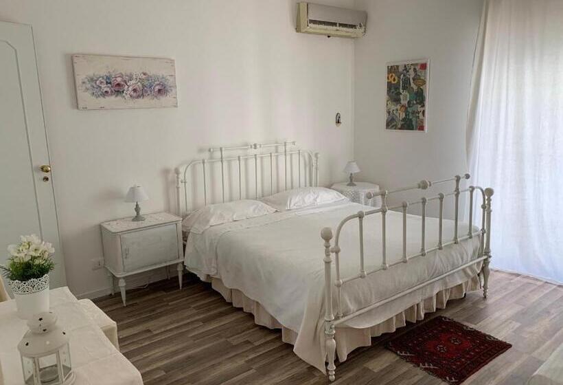 Номер Стандарт Трехместный, B&b Liola