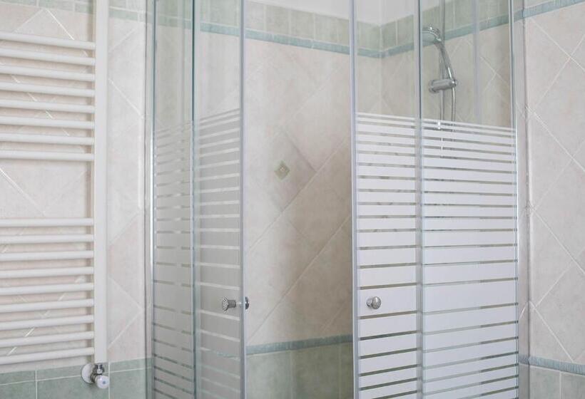 Номер Стандарт, B&b Liola