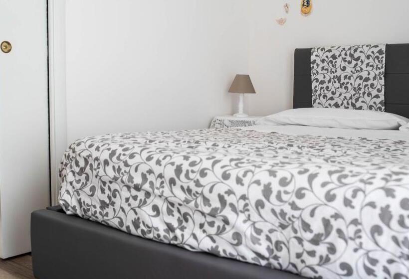 Номер Стандарт, B&b Liola