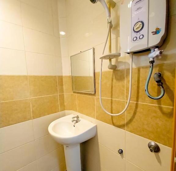 חדר סטנדרט, Mb Budget