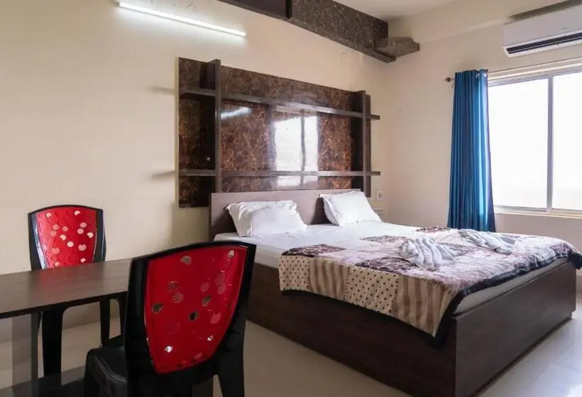 Estudio Standard Vista Mar, Nilkantha