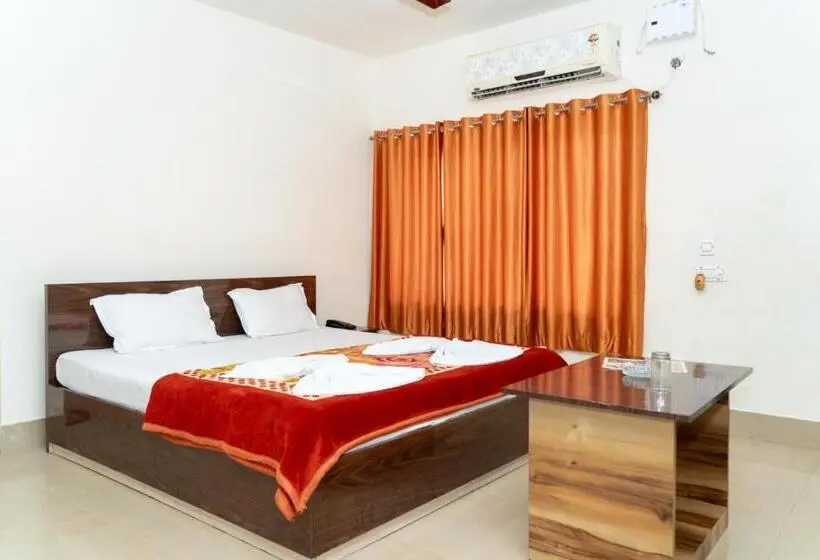Estudio Standard Vista Mar, Nilkantha
