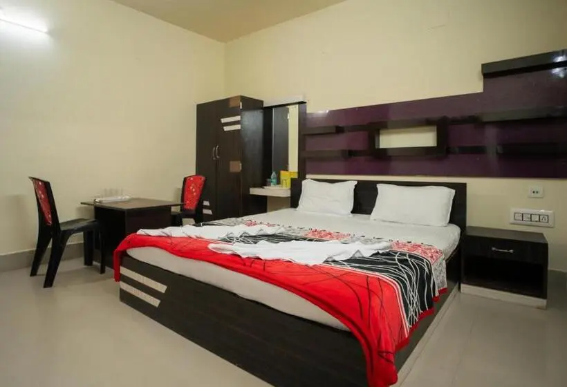 Estudio Standard Vista Mar, Nilkantha
