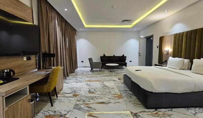 1 Bedroom Penthouse Apartment, The Safron