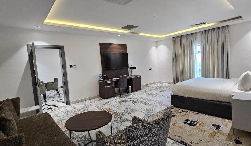 1 Bedroom Penthouse Apartment, The Safron