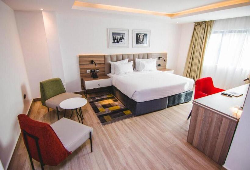 سوییت لوکس, The Safron