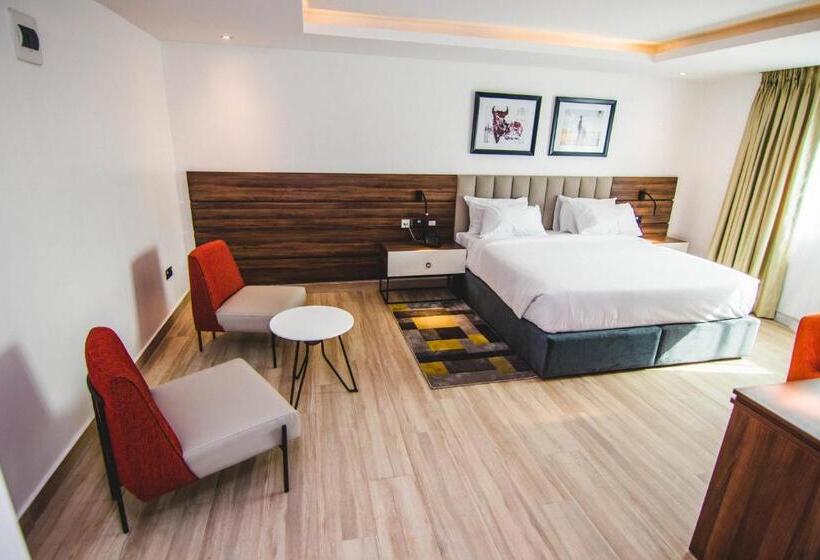 سوییت لوکس, The Safron