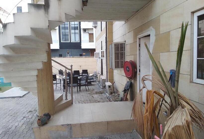 اتاق استاندارد با تخت بزرگ, Lekki Astore Hotel And Apartments