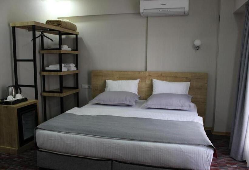 Номер Deluxe, Mojo Otel İzmir