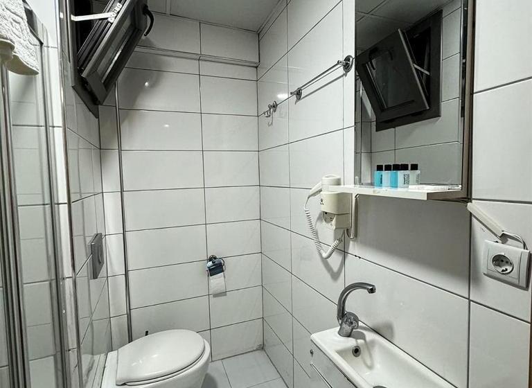 Номер Стандарт, Mojo Otel İzmir