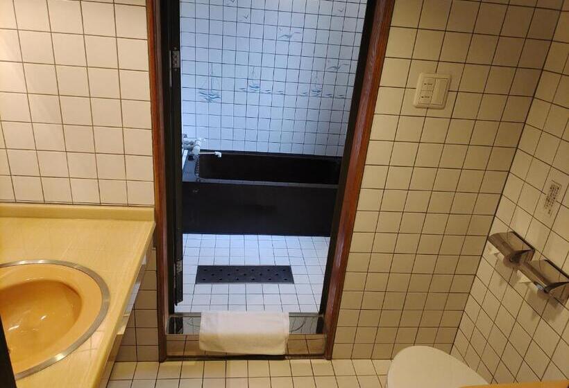 غرفة قياسية, 大阪グランドホテル